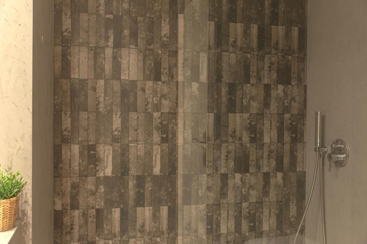 Living Stone Bronze Apartment Athens Luaran gambar