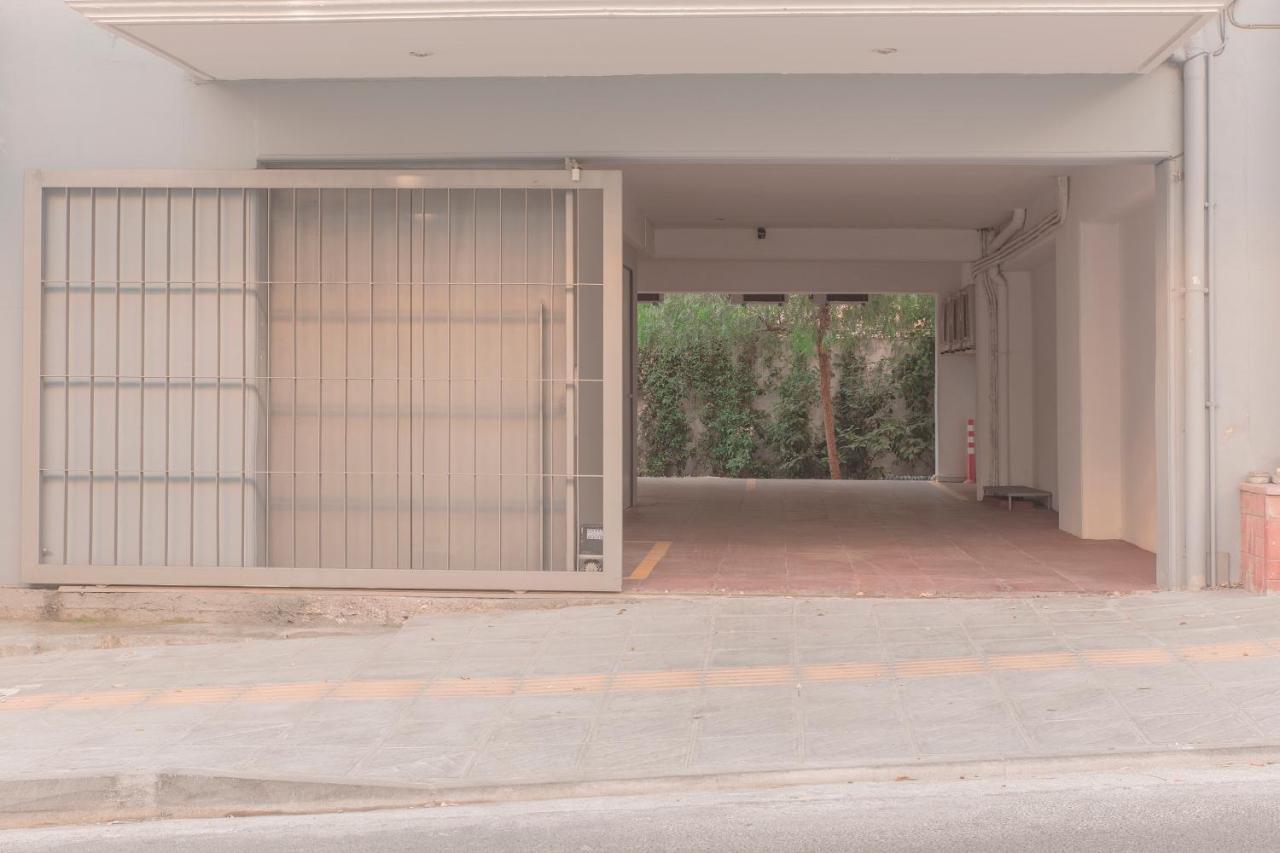 Living Stone Bronze Apartment Athens Luaran gambar